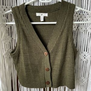 Short-Sleeved Button Up Sweater Vest